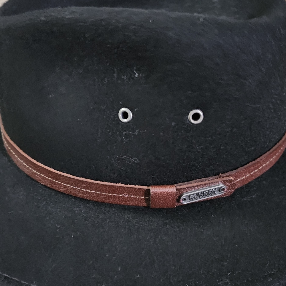 Sunday hat - Picture 3 of 4